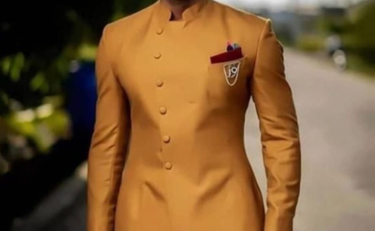 Brown senator wear